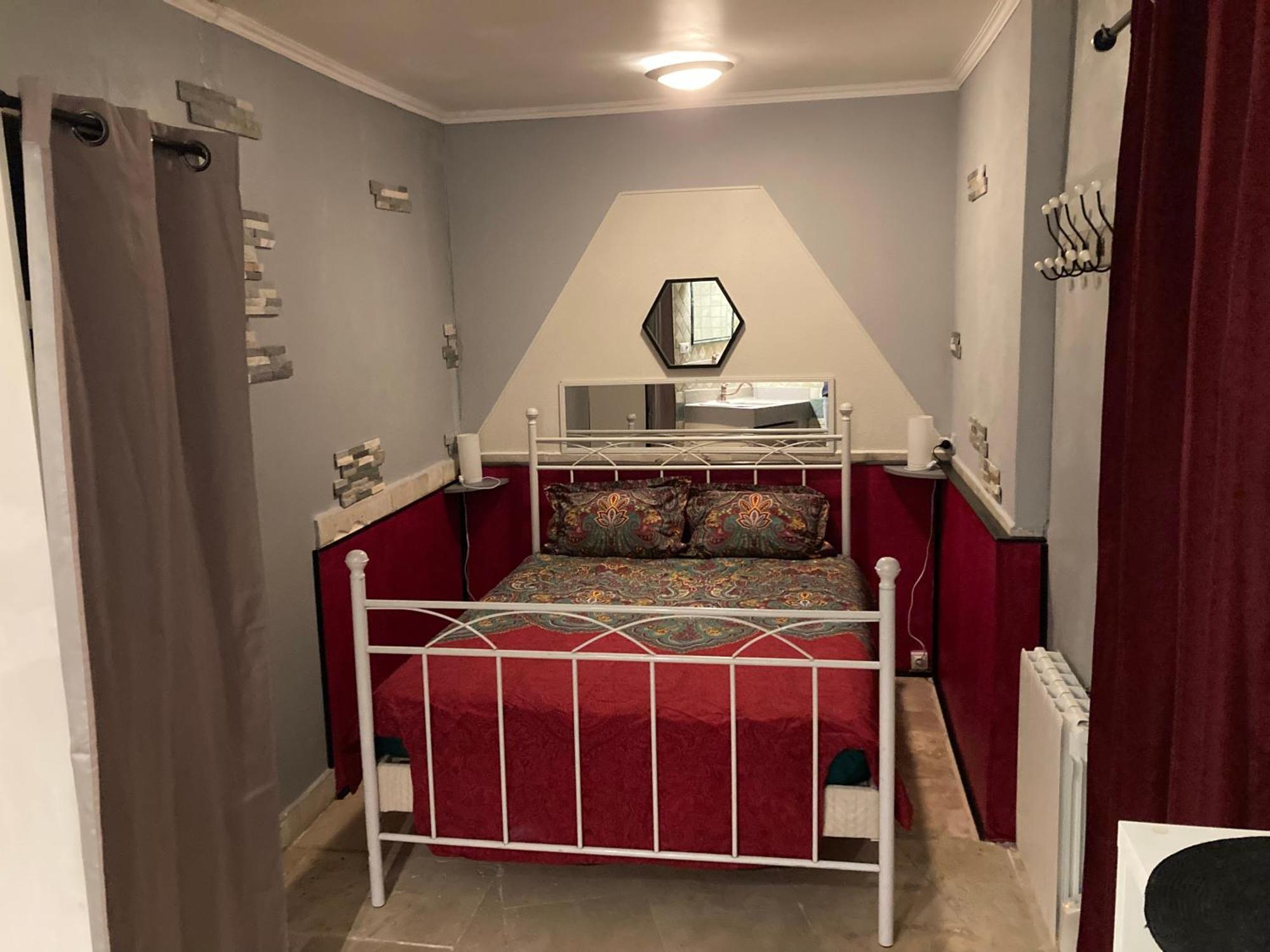 Tres Bel Appartement Cosy Et Chaleureux A Νιμ Εξωτερικό φωτογραφία