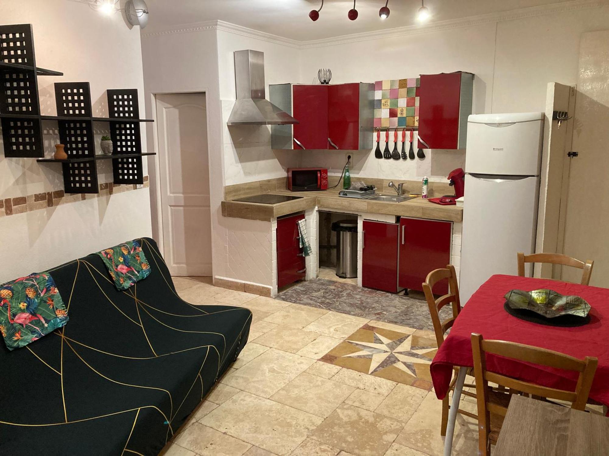 Tres Bel Appartement Cosy Et Chaleureux A Νιμ Εξωτερικό φωτογραφία